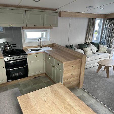 Talacre Presthaven Resort 3 Bedroom Luxury Gold 2024 Caravan מראה חיצוני תמונה